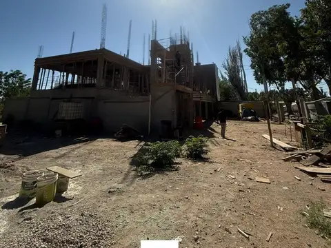 CARRODILA, GODOY CRUZ 38