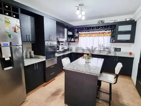 blanco encalada 3100, Piso 0