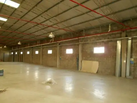 Av. Pres. Arturo U. Illia 1800