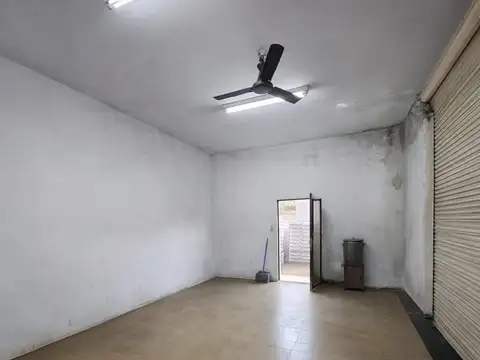 Local en Venta en Villa Maipu, USD 220.000