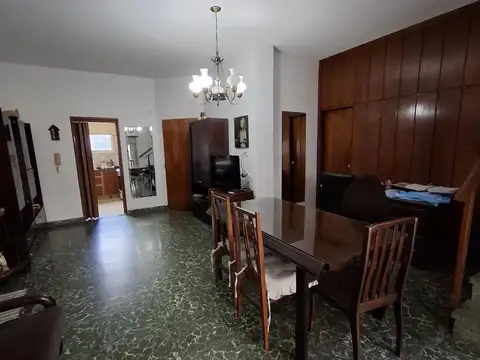Local en Venta en Villa Maipu, USD 220.000