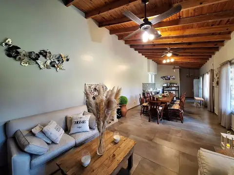 VENTA CASA QUINTA 3 AMBIENTES EL PATO