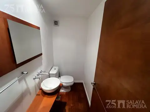 Departamento en Alquiler con 1 cocheras