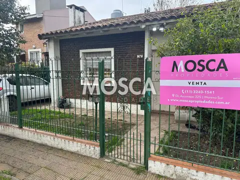 CASA EN VENTA OPORTUNIDAD ZONA OESTE