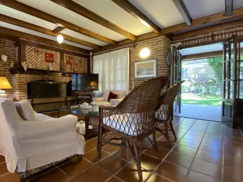 Casa en Venta de 4 dormitorios