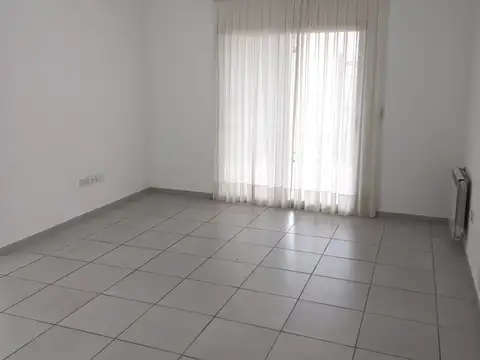 Depto Tipo Casa 9 ambientes con 2 baños