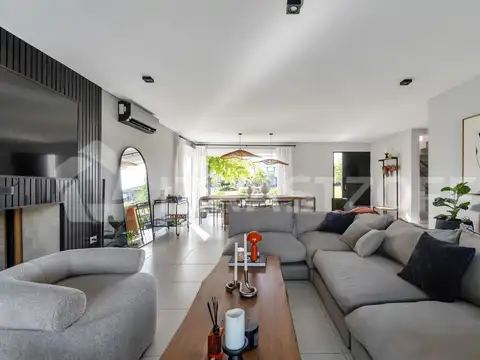 Casa en Venta en Ayres Plaza, USD 580.000