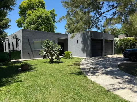 Venta casa 5 ambientes APTA CREDITO - Barrio Privado La Campiña