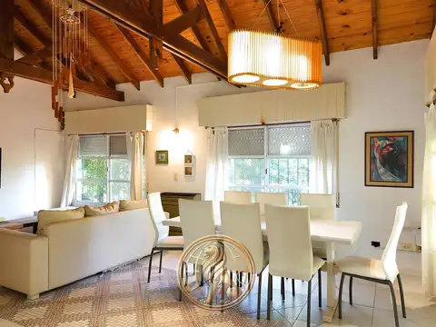 Casa en Venta en Carilo, USD 280.000