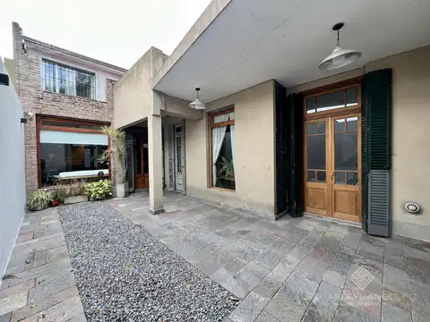 Casa en Venta en Remedios de Escalada, USD 195.000