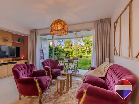 CASA EN VENTA EN LA PLATA