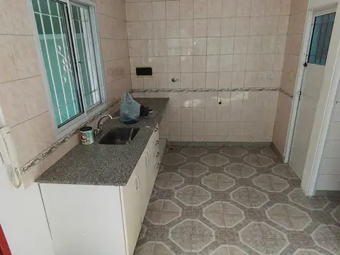 Casa en Alquiler en Berazategui, $ 820.000