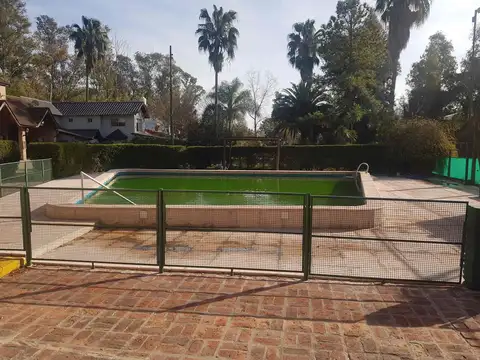 VENTA CASA 6 AMBIENTES LOS CARACOLES MASCHWITZ