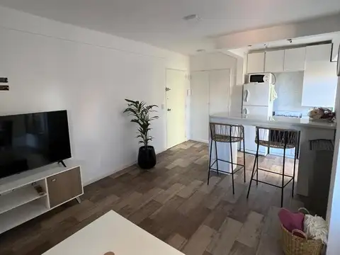 A. Constitucion al 200