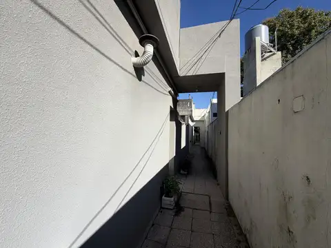 Depto Tipo Casa en Venta de 3 ambientes