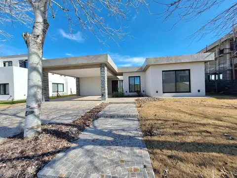 Casa en Venta en La Reserva Cardales, USD 470.000