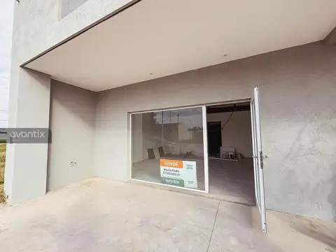 Local comercial a estrenar en Barrio Los Arces