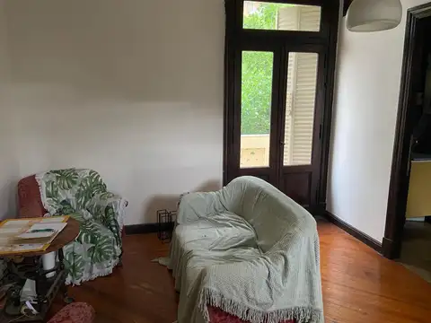 Depto Tipo Casa en Venta de 8 ambientes