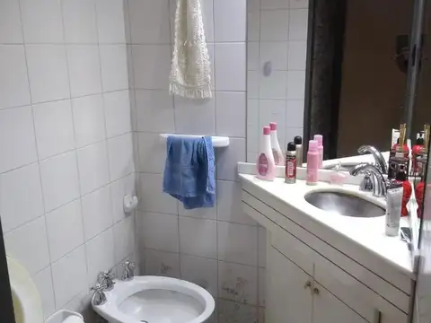Casa 3 ambientes con 2 baños