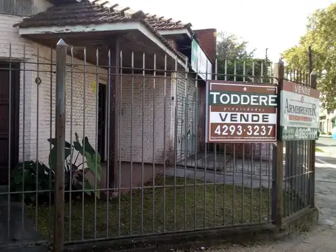 Santiago J Bynon 2200