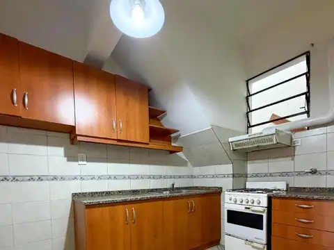 Casa 3 ambientes con 2 baños