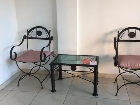 Inte Ernesto Grant 100, Piso 6