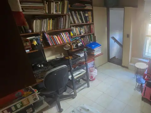 Depto Tipo Casa en Venta de 5 ambientes