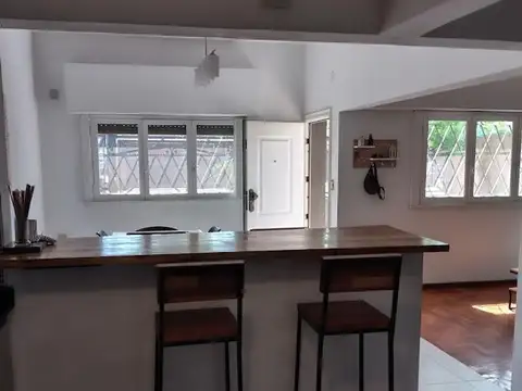 Longchamps casa en venta reciclado a nuevo piscina jardin