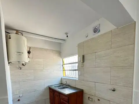 Depto Tipo Casa en Alquiler en Quilmes, $ 500.000