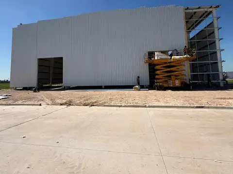 Galpón en alquiler en Parque Industrial Reconquista