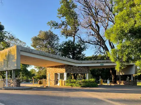 Terreno en Venta en Countries y Barrios Cerrados en Campana, USD 54.000