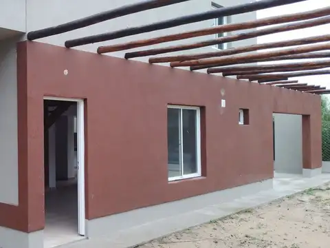 Casa en Venta en Parana, USD 120.000