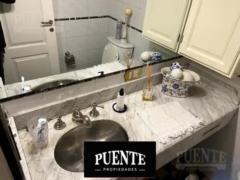 Importante Chalet en Venta en Monte Grande sobre lote de 1400 m2