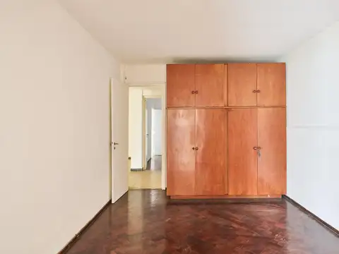 Casa 5 ambientes con 1 baño