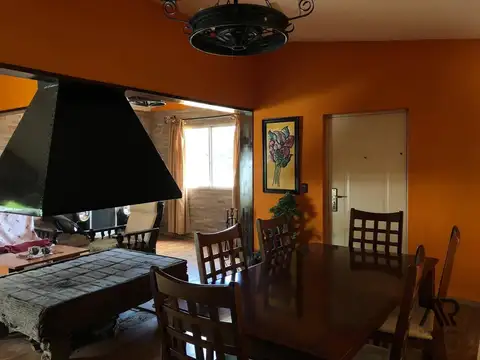 Venta Casa 2 dormitorios Juanicó 1/2 hectárea