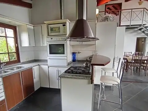Casa en Alquiler en Mi Refugio, USD 500