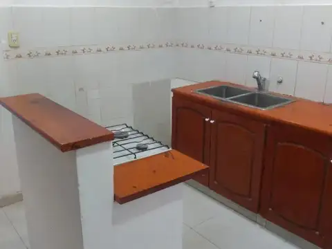 Depto Tipo Casa en Venta 60 años