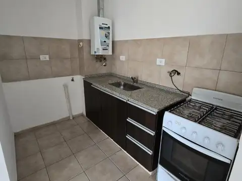 Maestro Vidal 164 , Piso 1