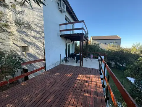 Casa 3 ambientes con 3 baños