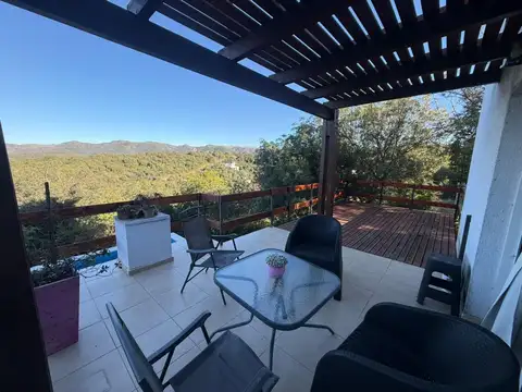 CASA 4 DORM 4 BAÑOS HERMOSA VISTA EN SIERRA NUEVA