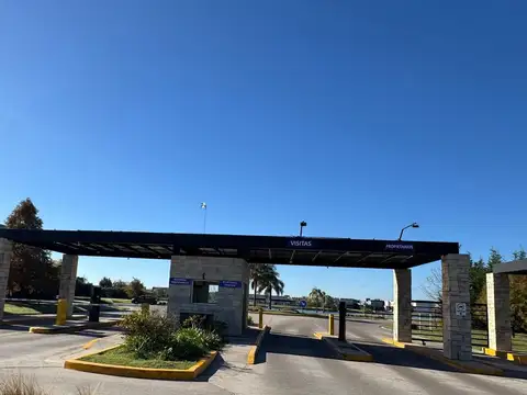 Lote a la Laguna en VENTA en el Canton - Barrio Puerto