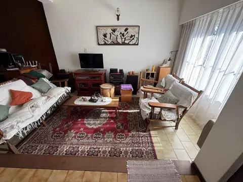 Casa en Venta con Inmejorable Ubicación – Campana