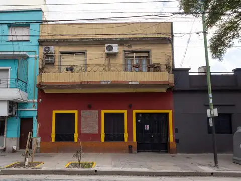 Depto Tipo Casa en Venta de 4 dormitorios