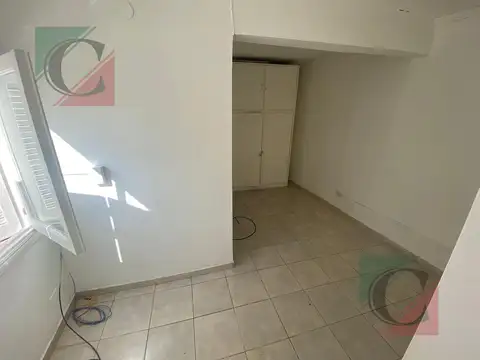 Depto Tipo Casa 2 ambientes con 1 baño