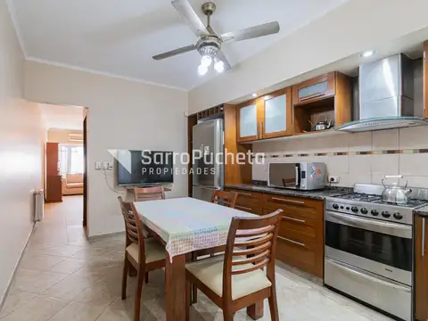 Venta triplex 3 ambientes   playroom con patio y cochera en Haedo.