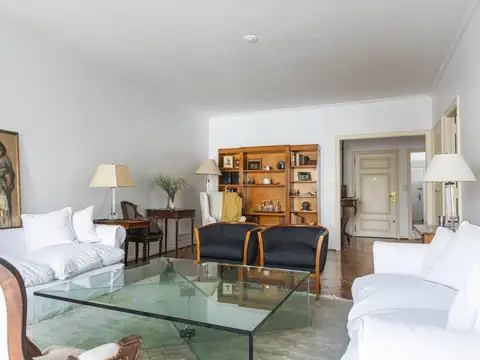 Departamento en Venta de 5 ambientes