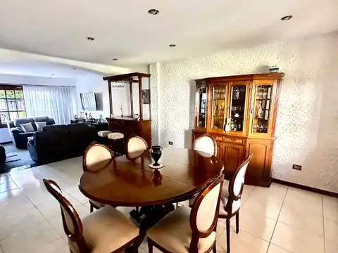 Casa en Venta en Olivos Rugby, USD 450.000