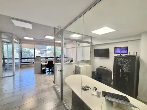 Oficina en Venta al Este