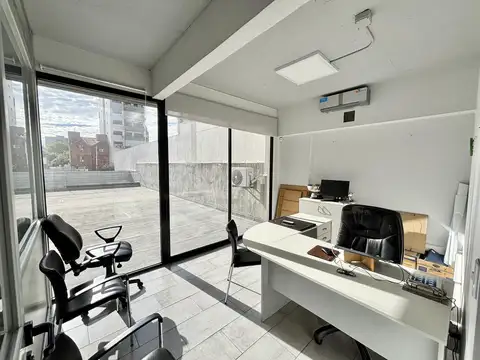 Oficina Monoambiente con 2 baños