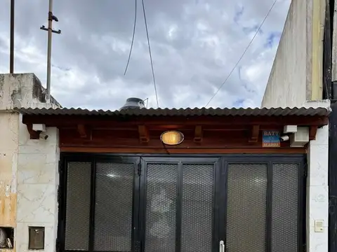 Casa en Venta en San Nicolas de los Arroyos, USD 65.000